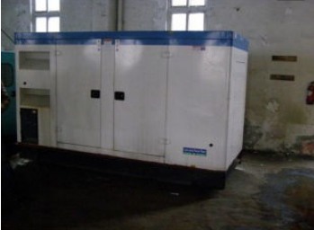 化德康明斯150kw大型柴油二手发电机组 化德康明斯150kw大型柴油二手发电机组